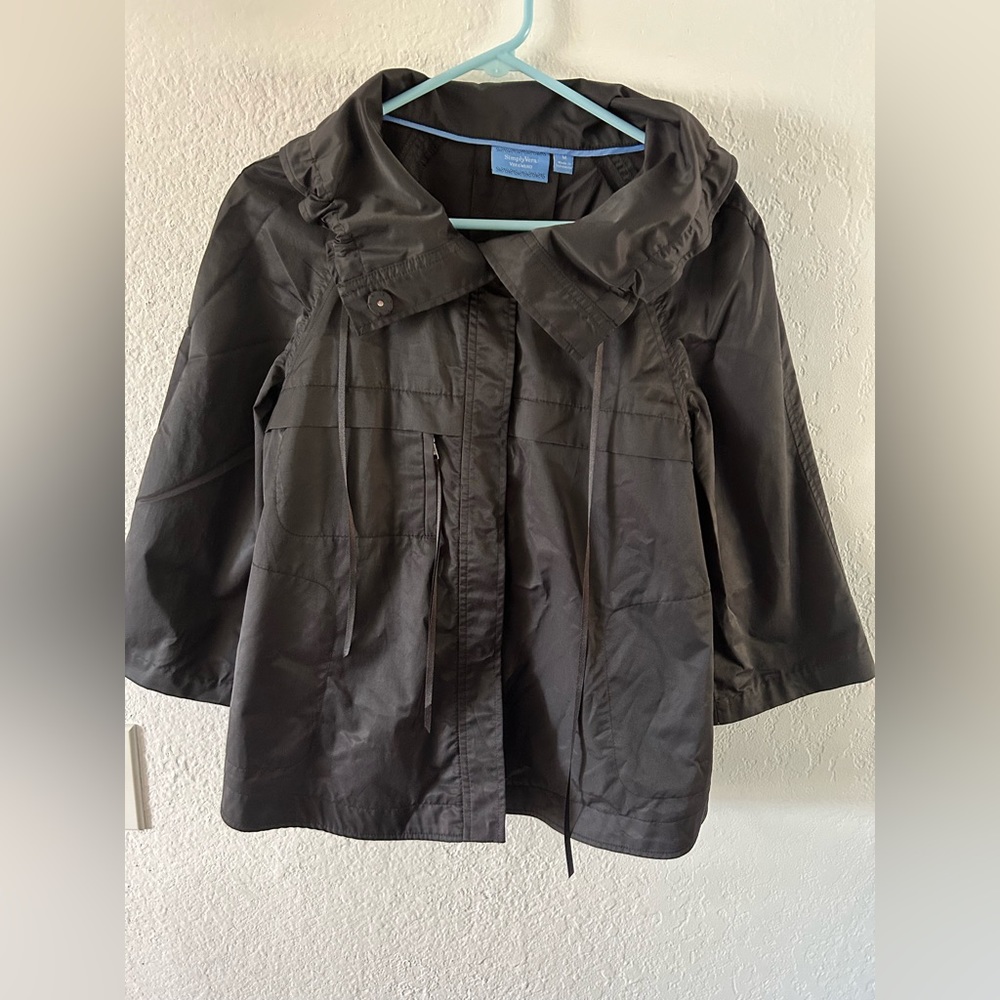 Vera Wang Black Windbreaker Princess Seams And Funnel Collard Size Medium
